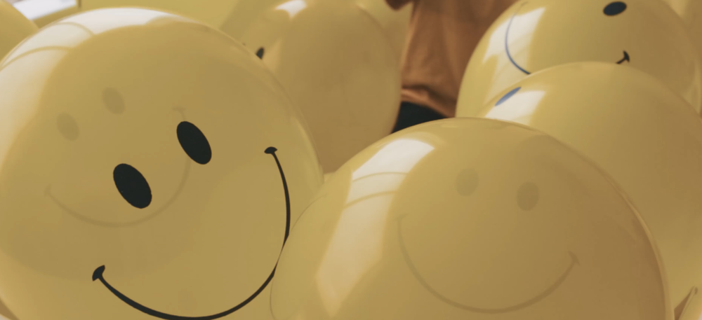 ballons jaune sourire